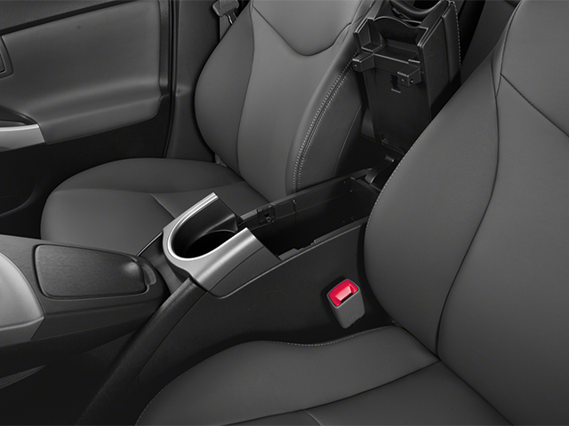 2013 Toyota Prius Plug-In 5dr HB (Natl)