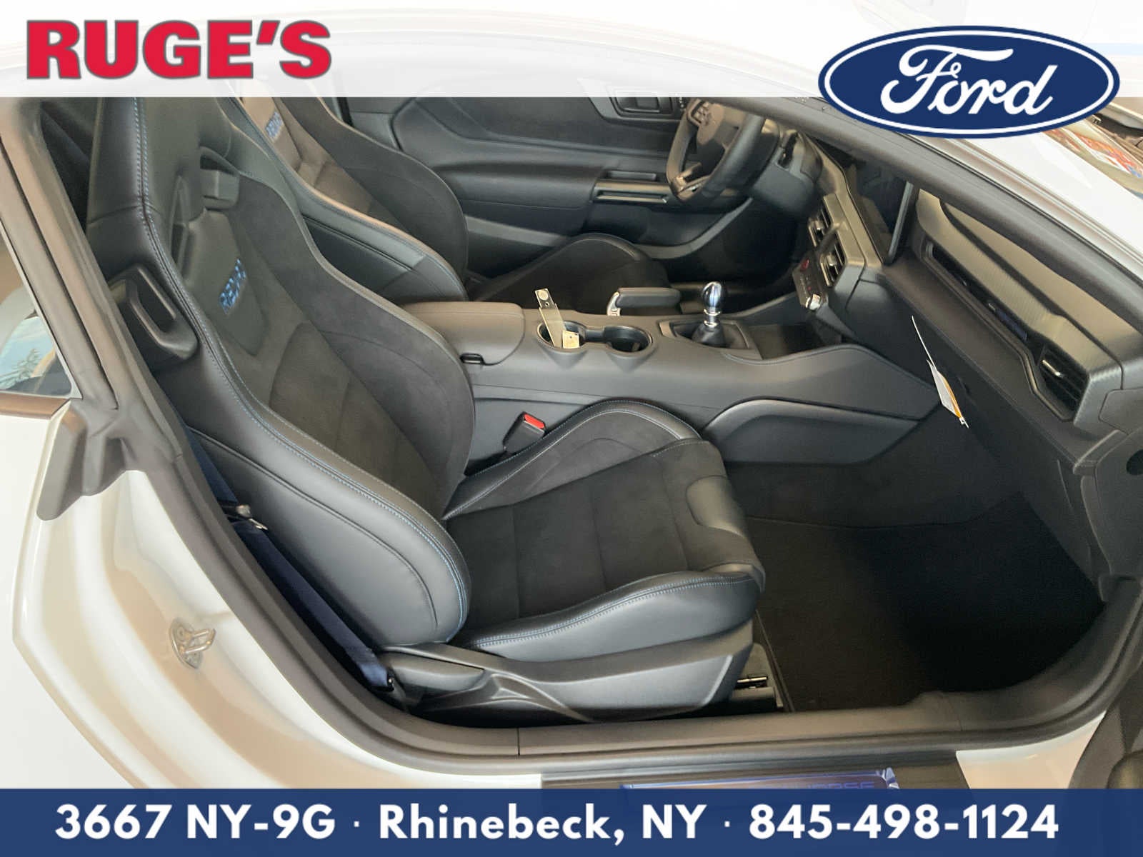 2025 Ford Mustang Dark Horse