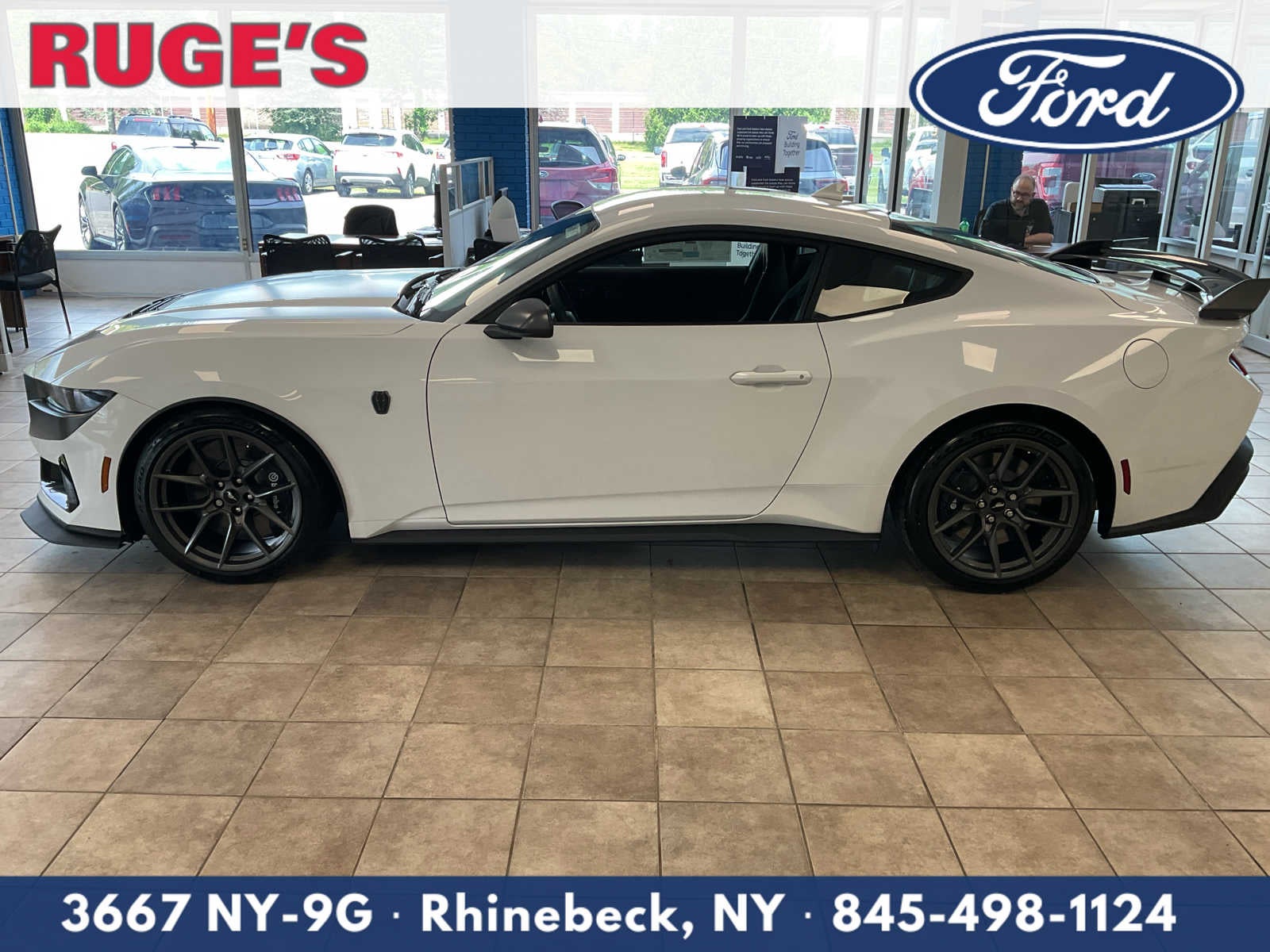 2025 Ford Mustang Dark Horse