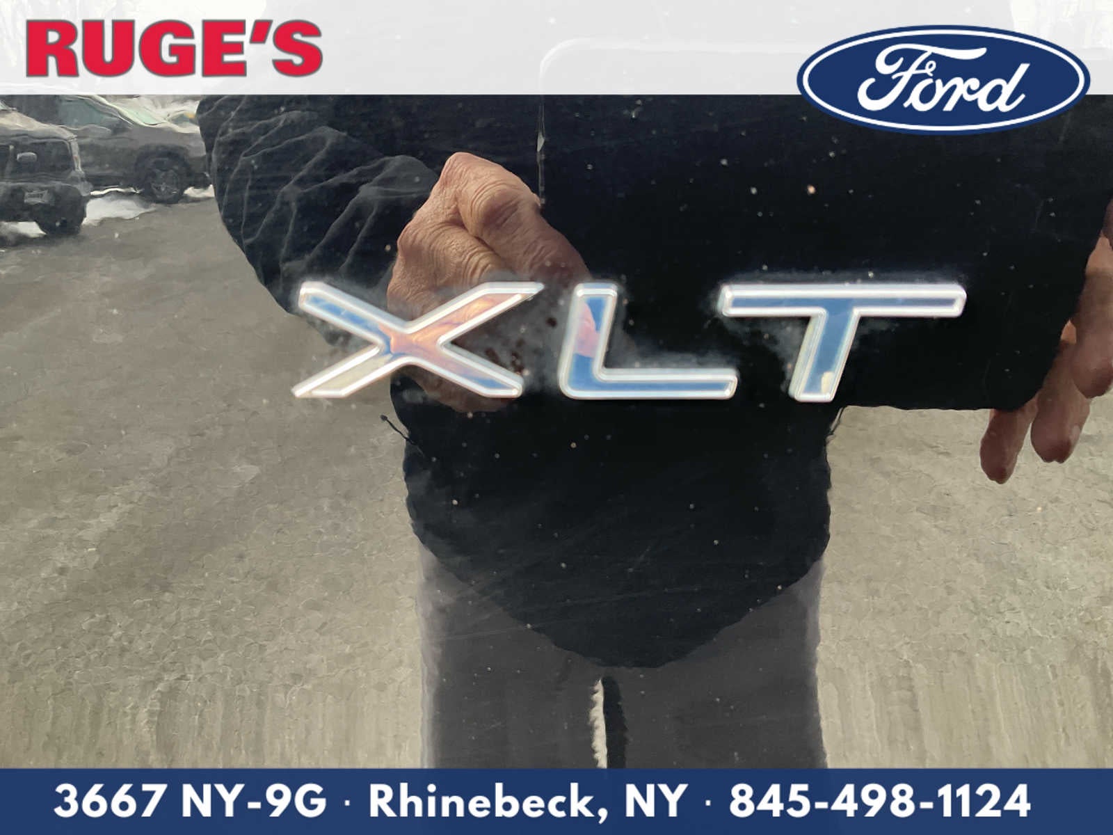 2023 Ford Transit Passenger XLT