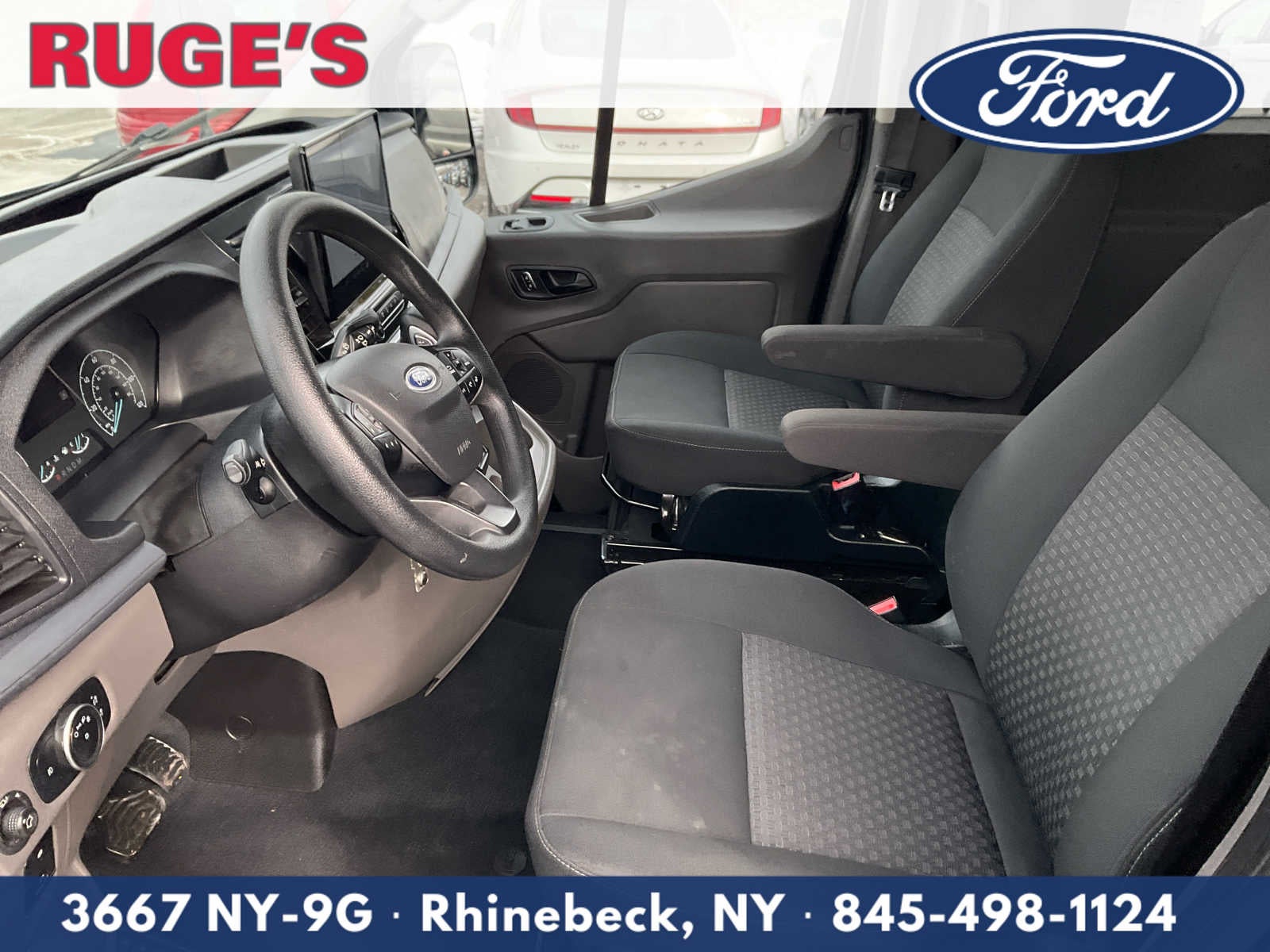 2023 Ford Transit Passenger XLT