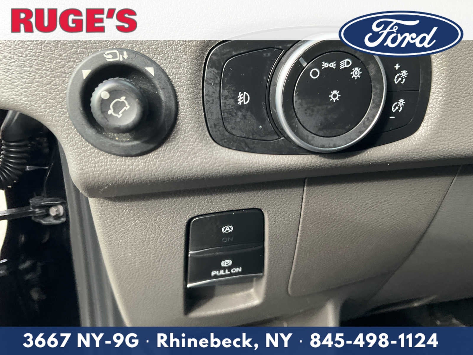 2023 Ford Transit Passenger XLT