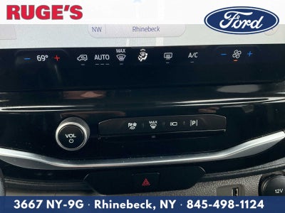 2023 Ford Transit Passenger XLT