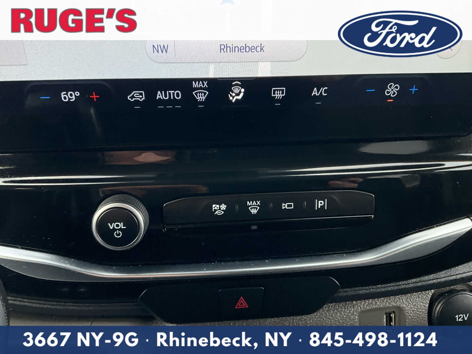 2023 Ford Transit Passenger XLT