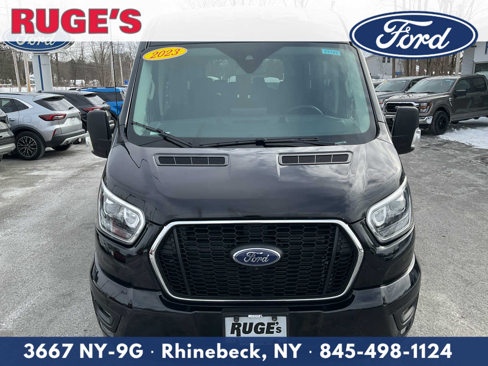 2023 Ford Transit Passenger XLT