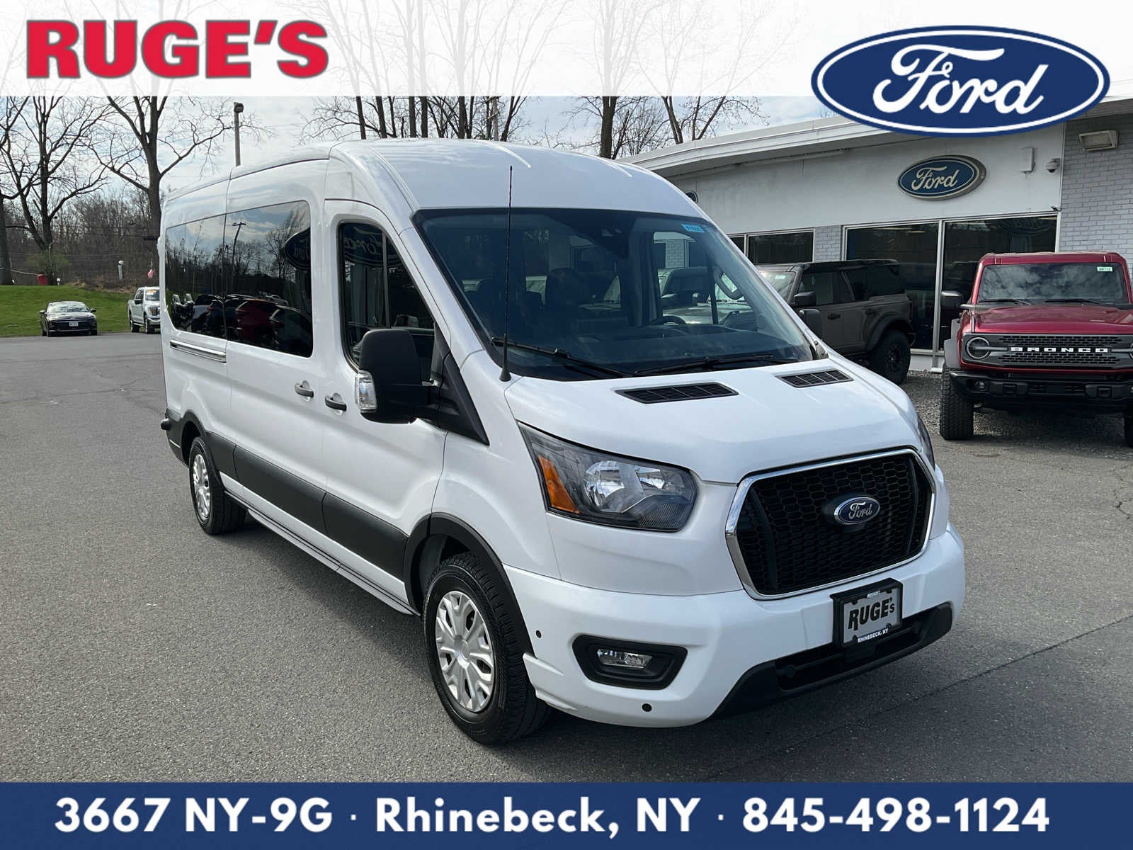 2024 Ford Transit Passenger Wagon XLT