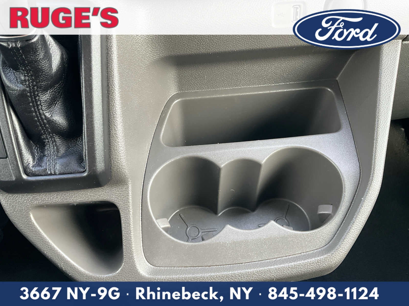 2024 Ford Transit Passenger Wagon XLT