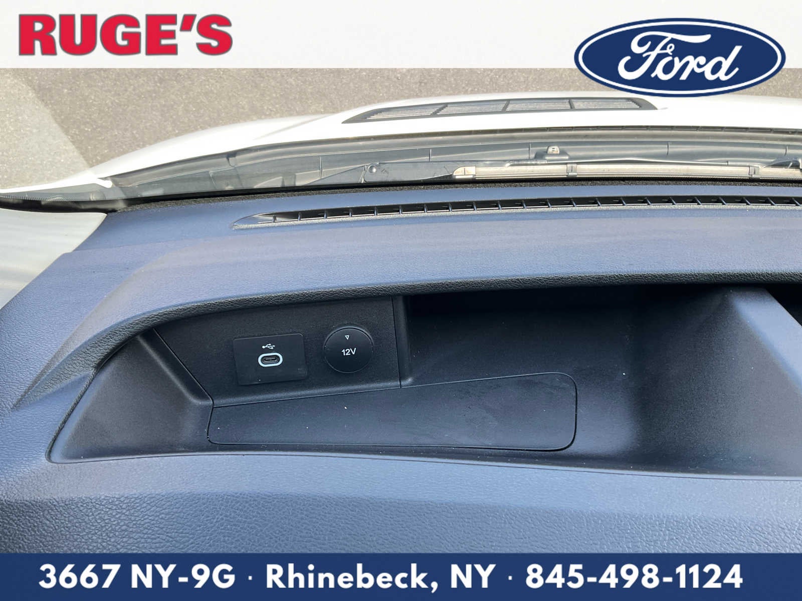 2024 Ford Transit Passenger Wagon XLT