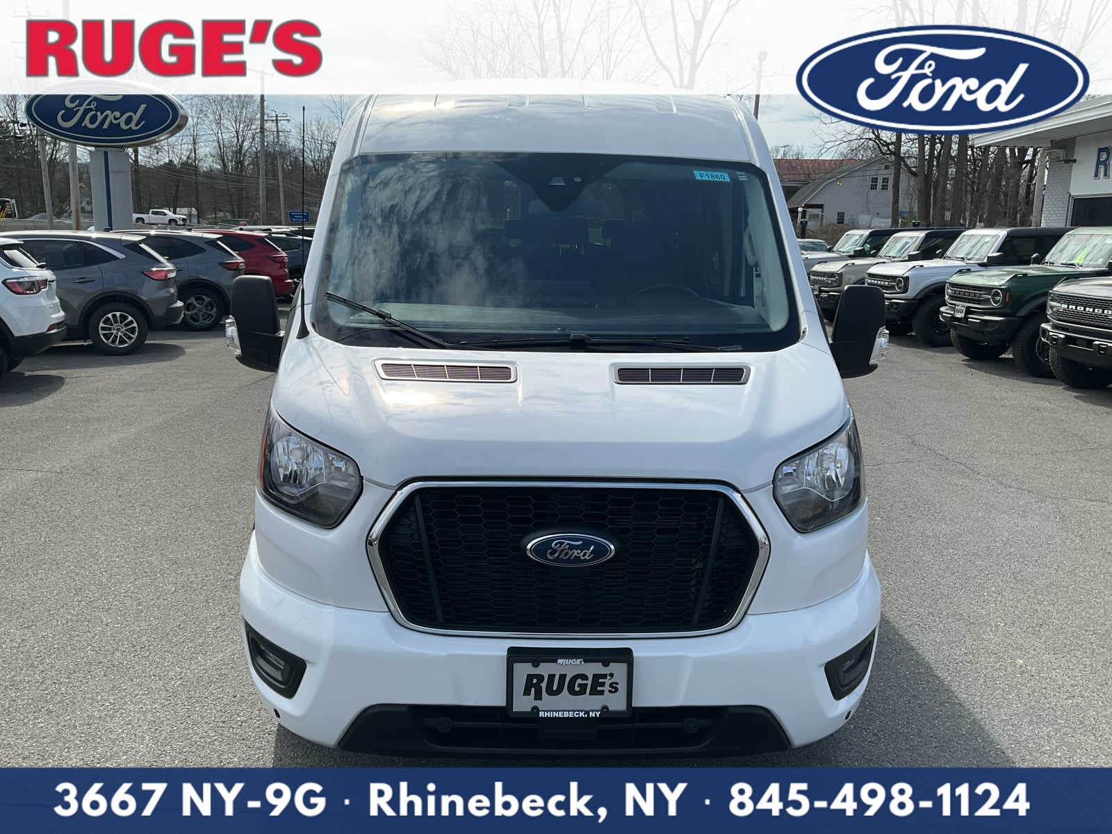 2024 Ford Transit Passenger Wagon XLT