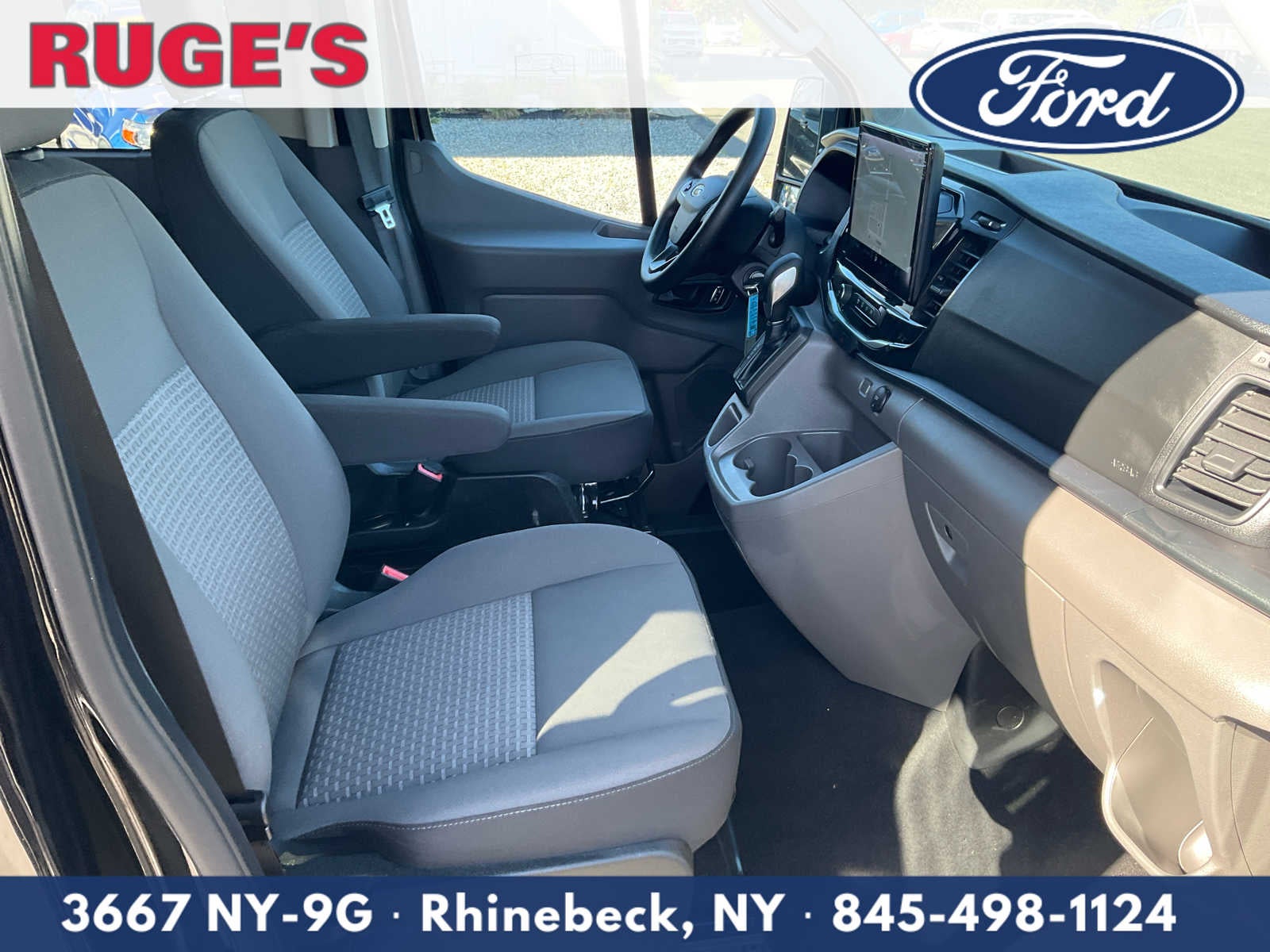 2025 Ford Transit Passenger Wagon XLT