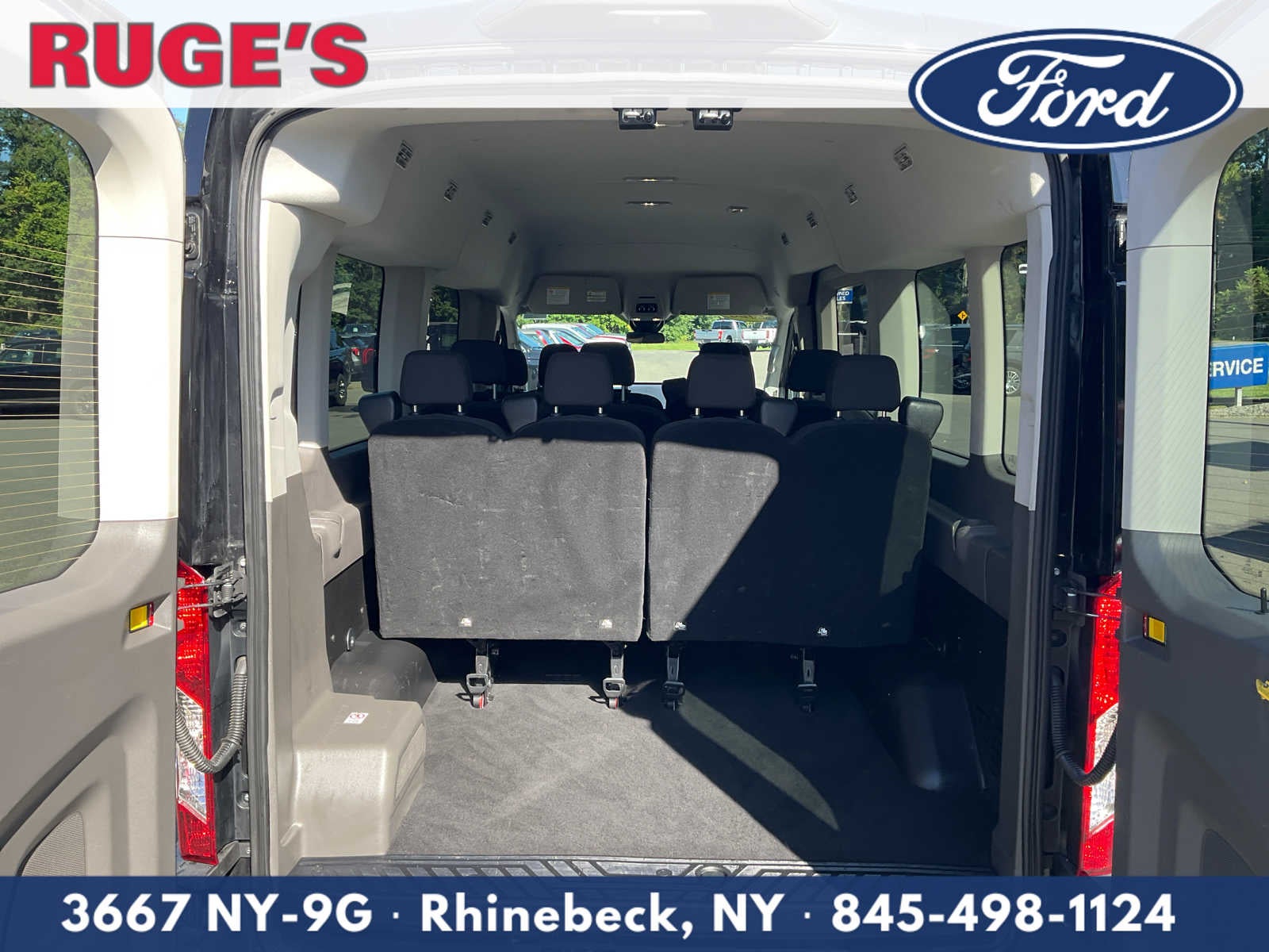 2025 Ford Transit Passenger Wagon XLT