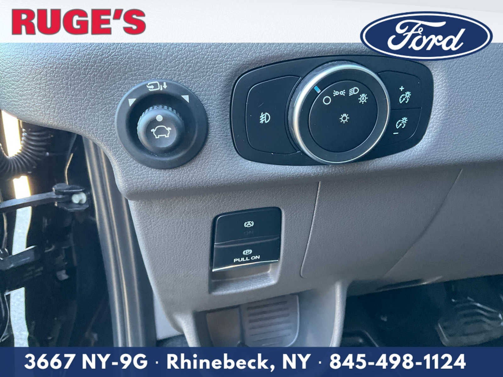 2025 Ford Transit Passenger Wagon XLT