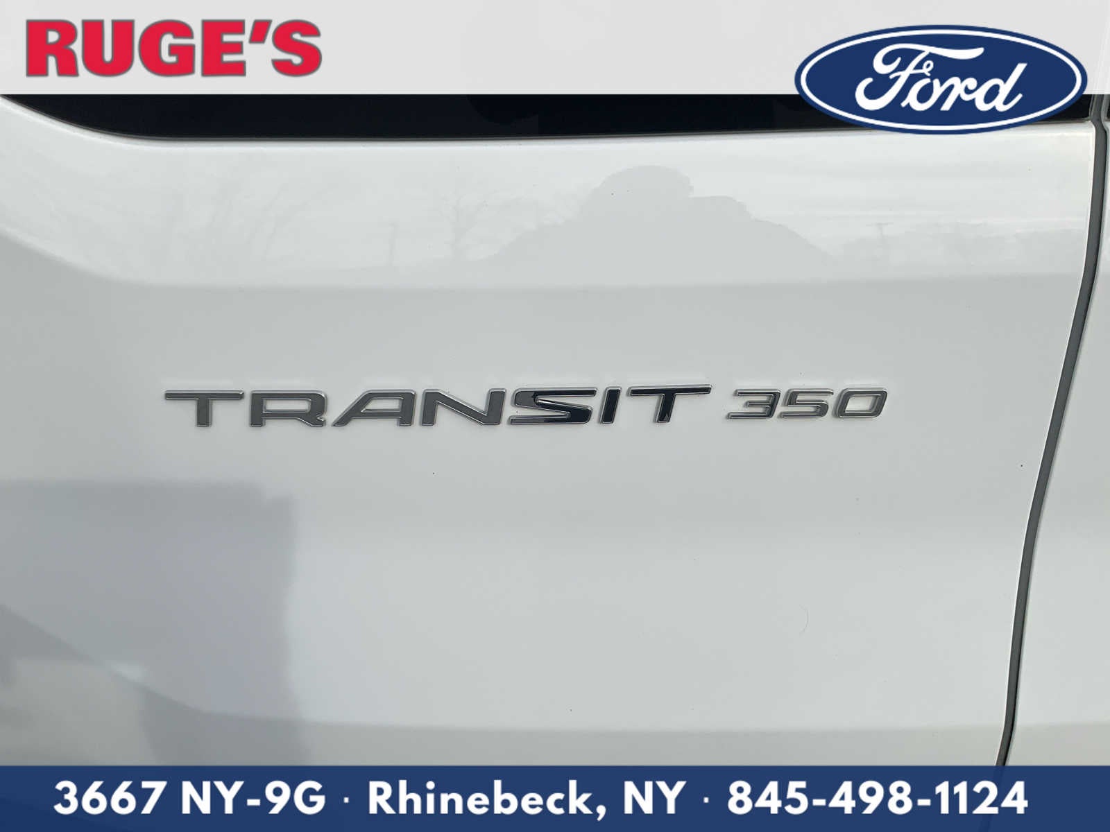 2024 Ford Transit Passenger Wagon XLT