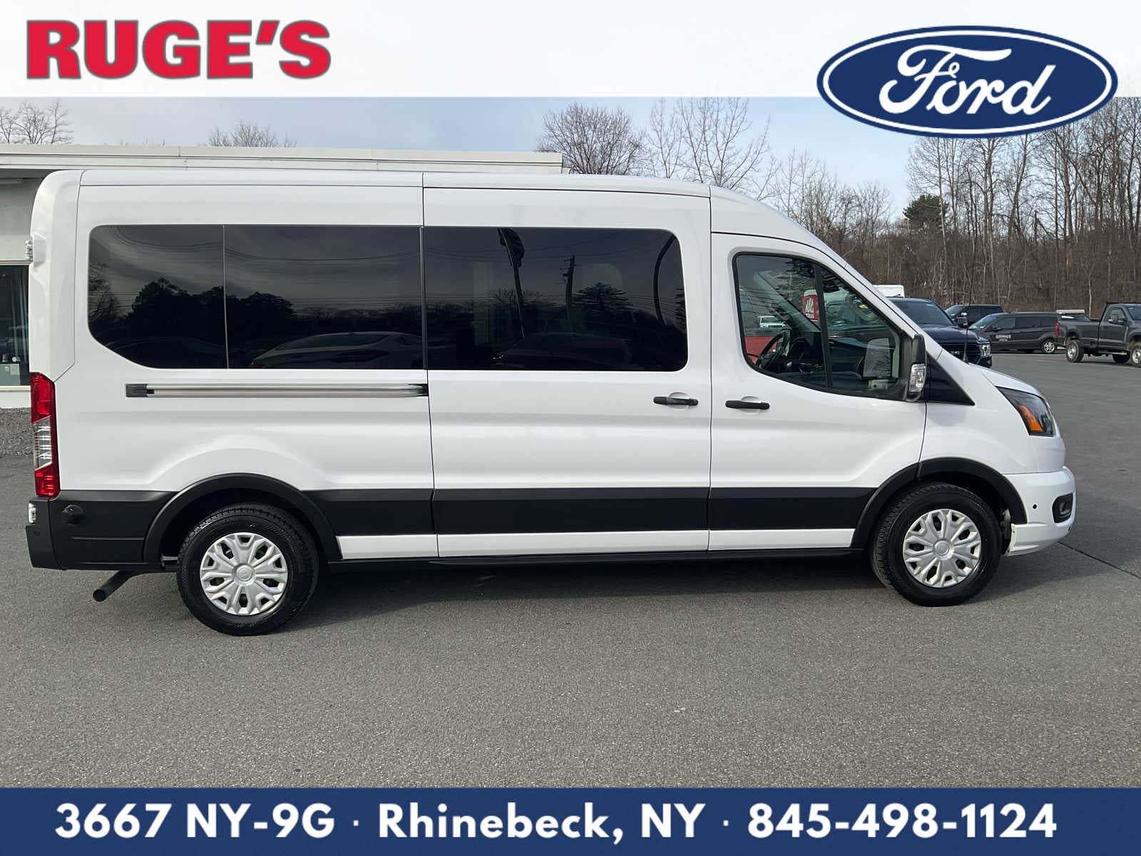 2024 Ford Transit Passenger Wagon XLT