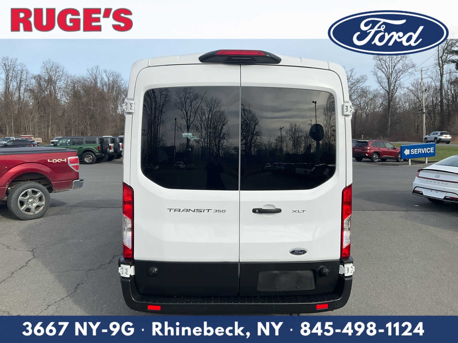2024 Ford Transit Passenger Wagon XLT