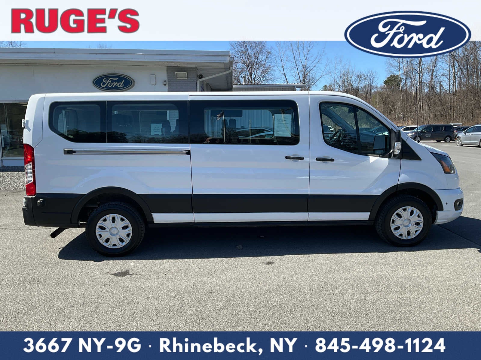 2024 Ford Transit Passenger Wagon XLT