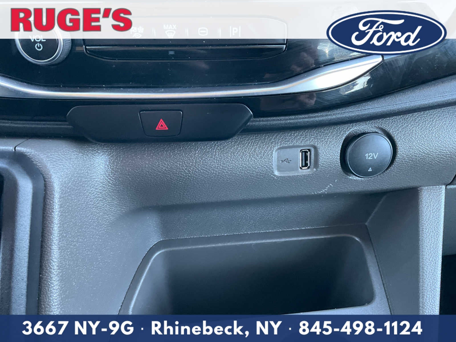 2024 Ford Transit Passenger Wagon XLT