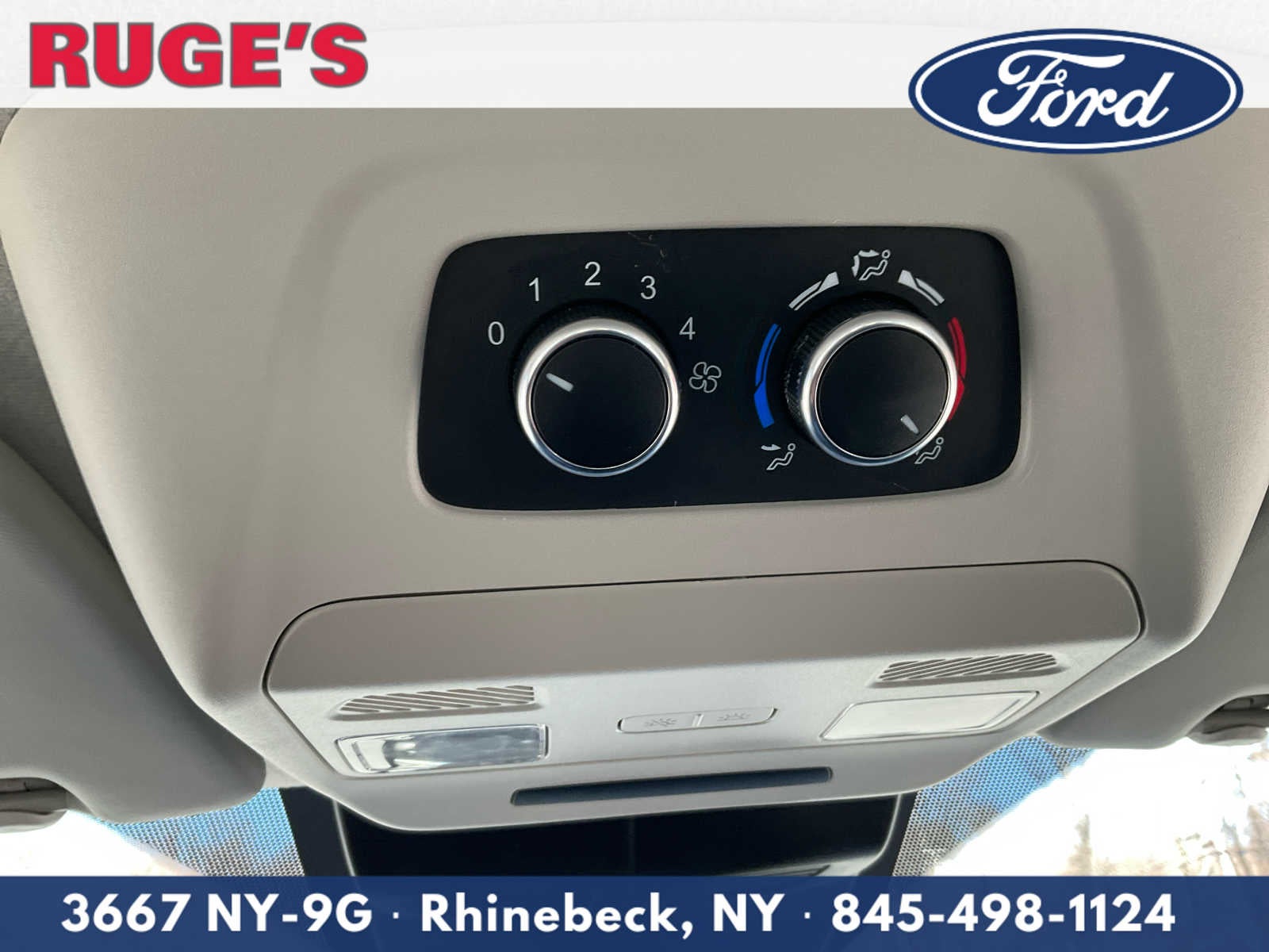 2024 Ford Transit Passenger Wagon XLT
