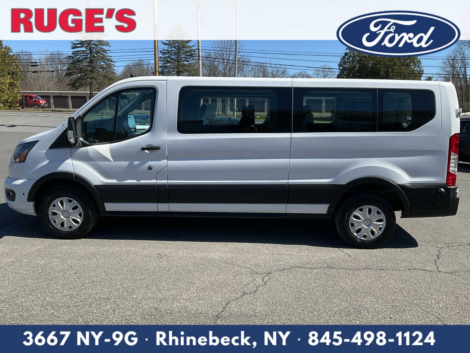 2024 Ford Transit Passenger Wagon XLT