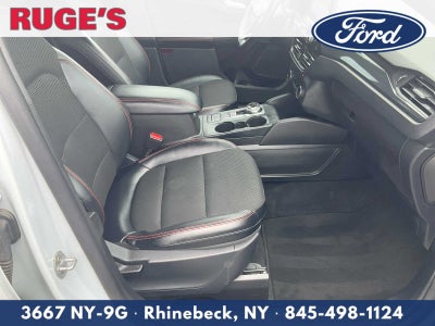 2025 Ford Escape ST-Line Select