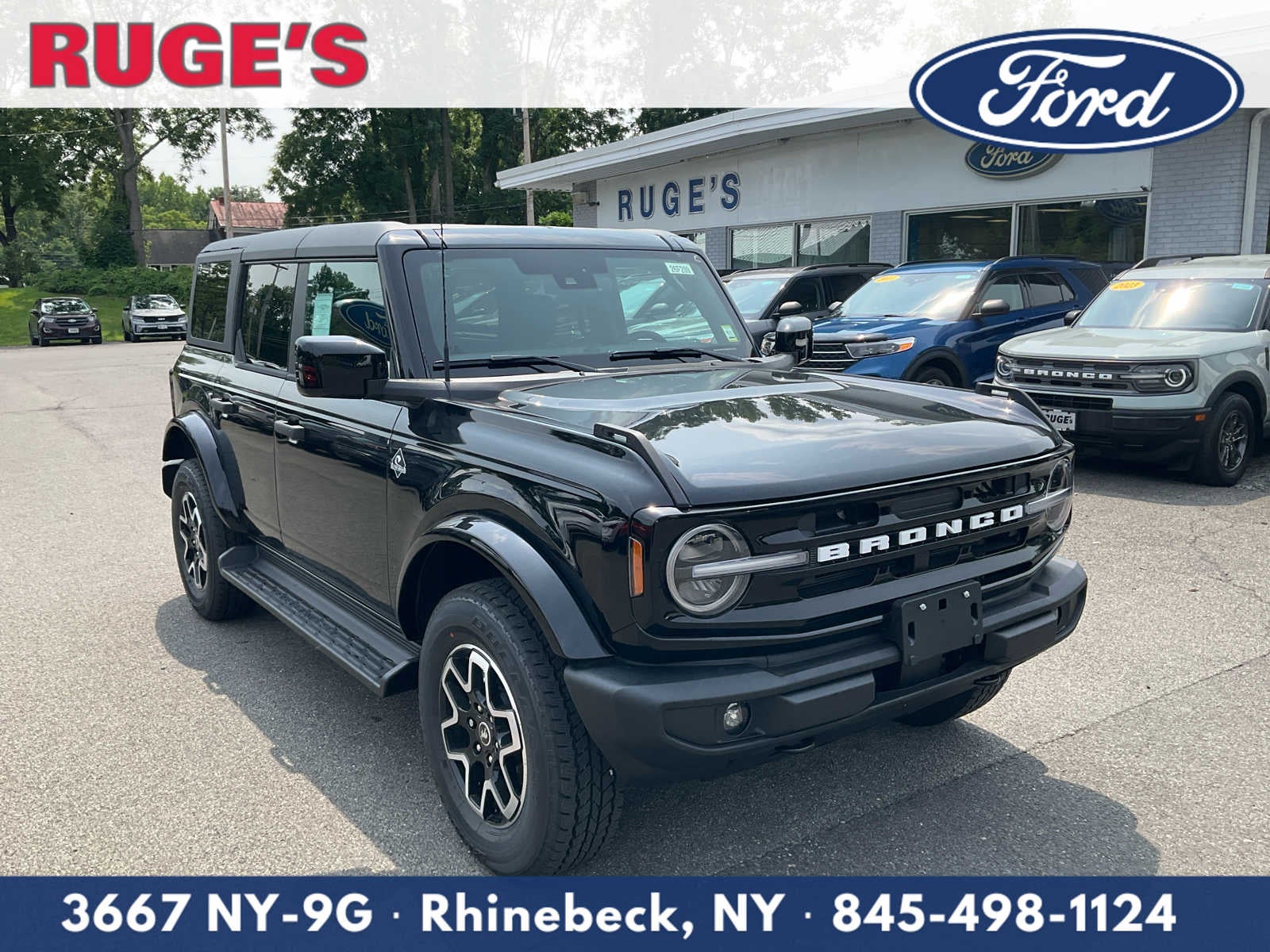 2026 Ford Bronco Outer Banks