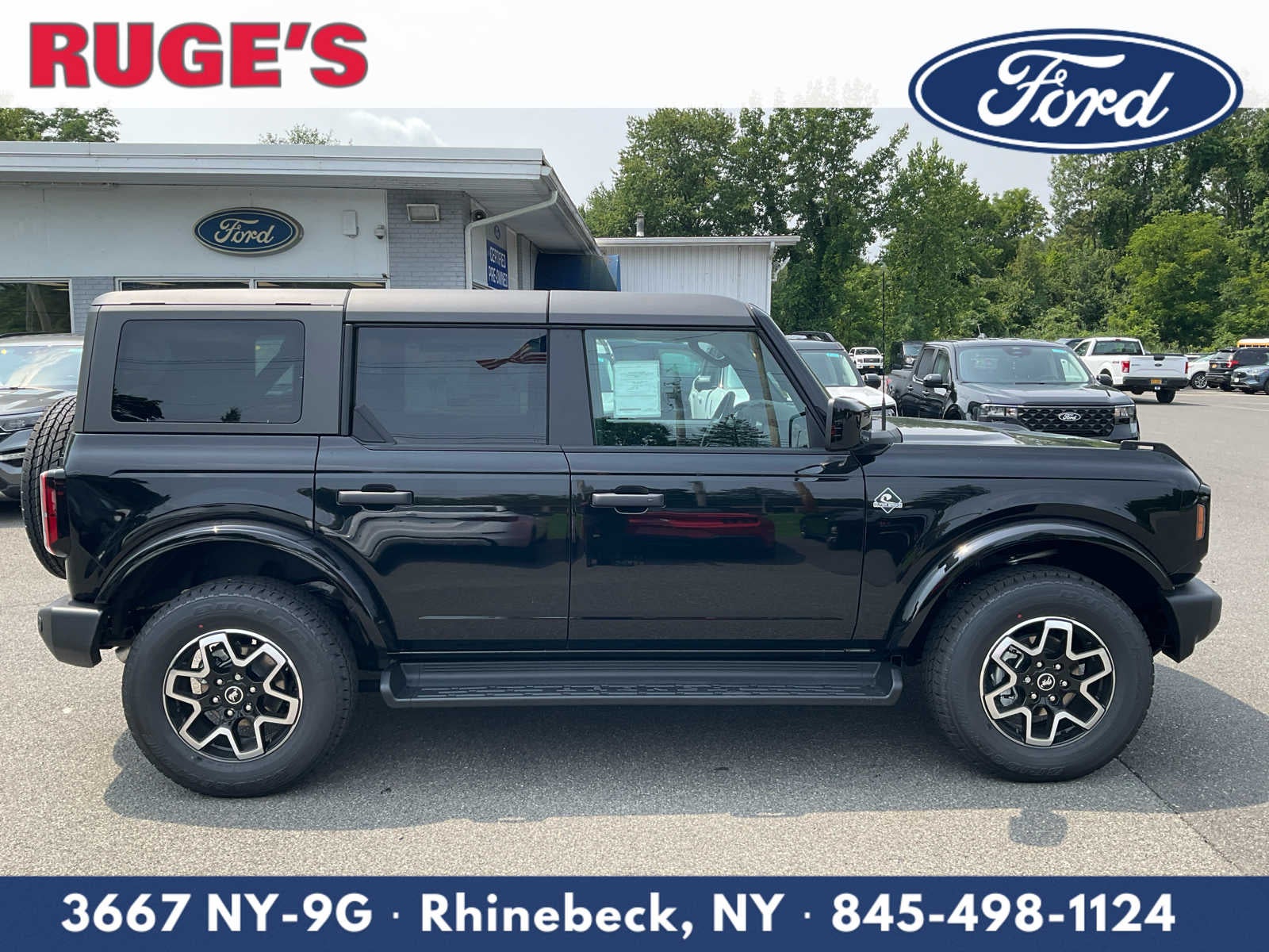 2026 Ford Bronco Outer Banks