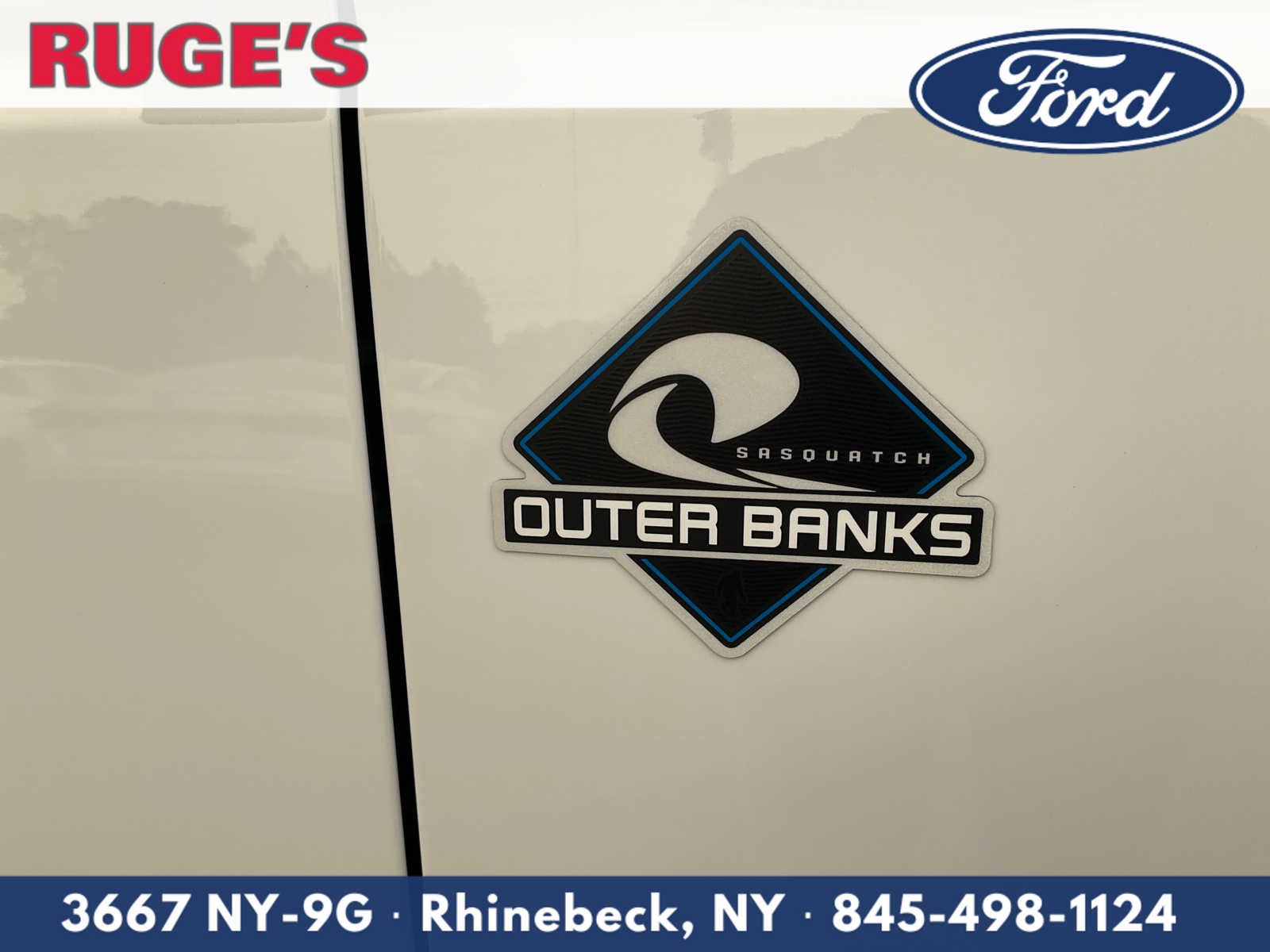 2026 Ford Bronco Outer Banks