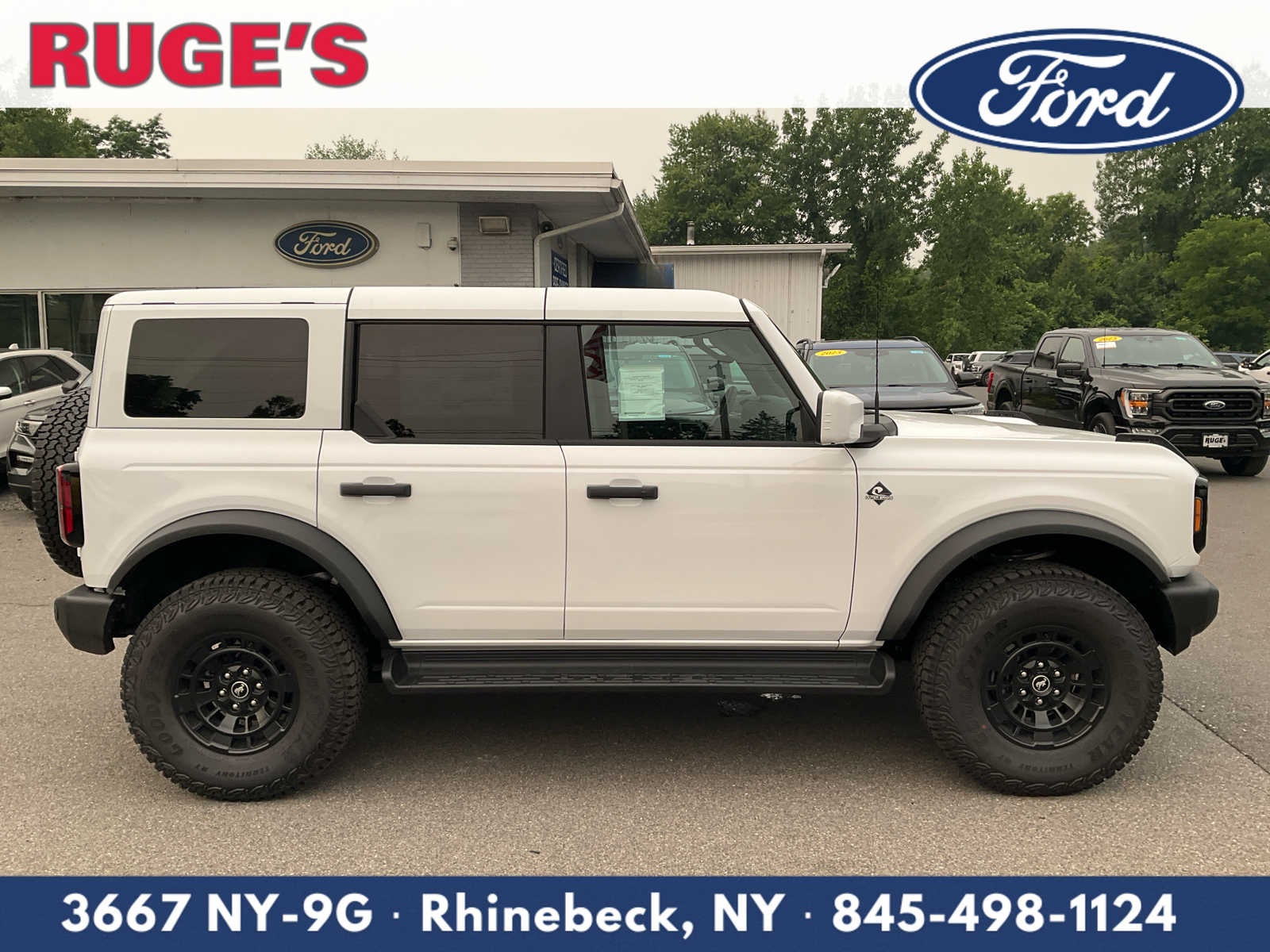 2026 Ford Bronco Outer Banks