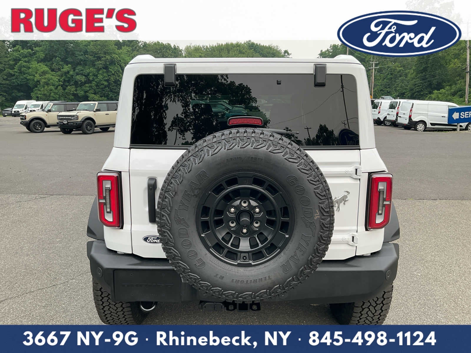 2026 Ford Bronco Outer Banks