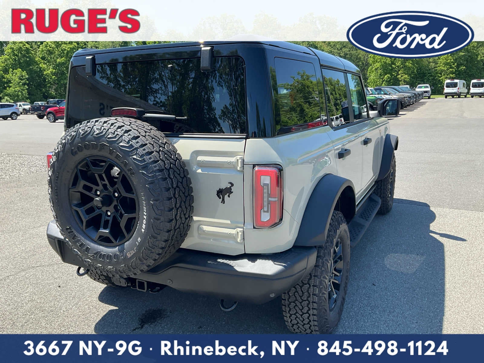 2026 Ford Bronco Badlands