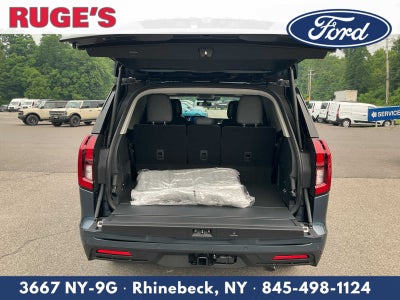 2027 Ford Expedition Active