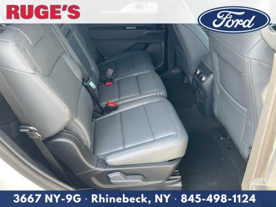 2027 Ford Explorer Active w/200A Pkg