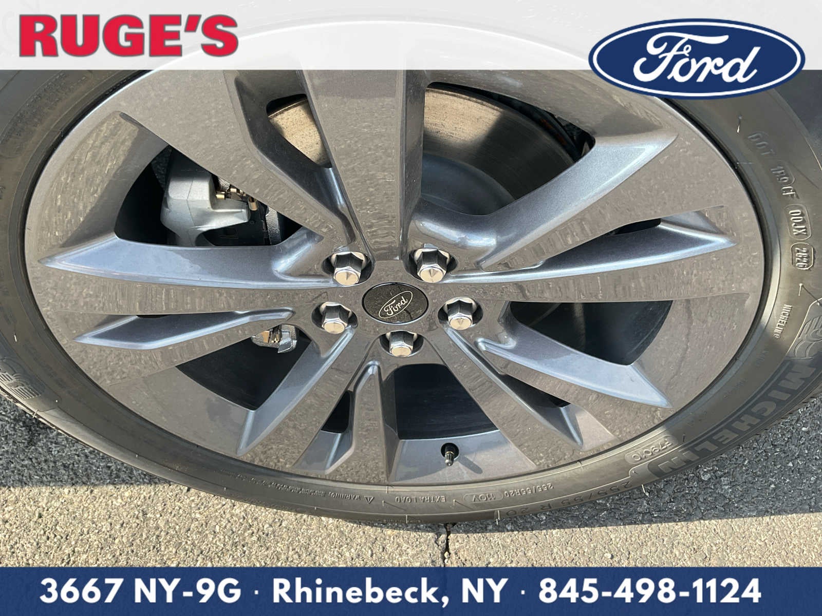 2027 Ford Explorer Active w/200A Pkg
