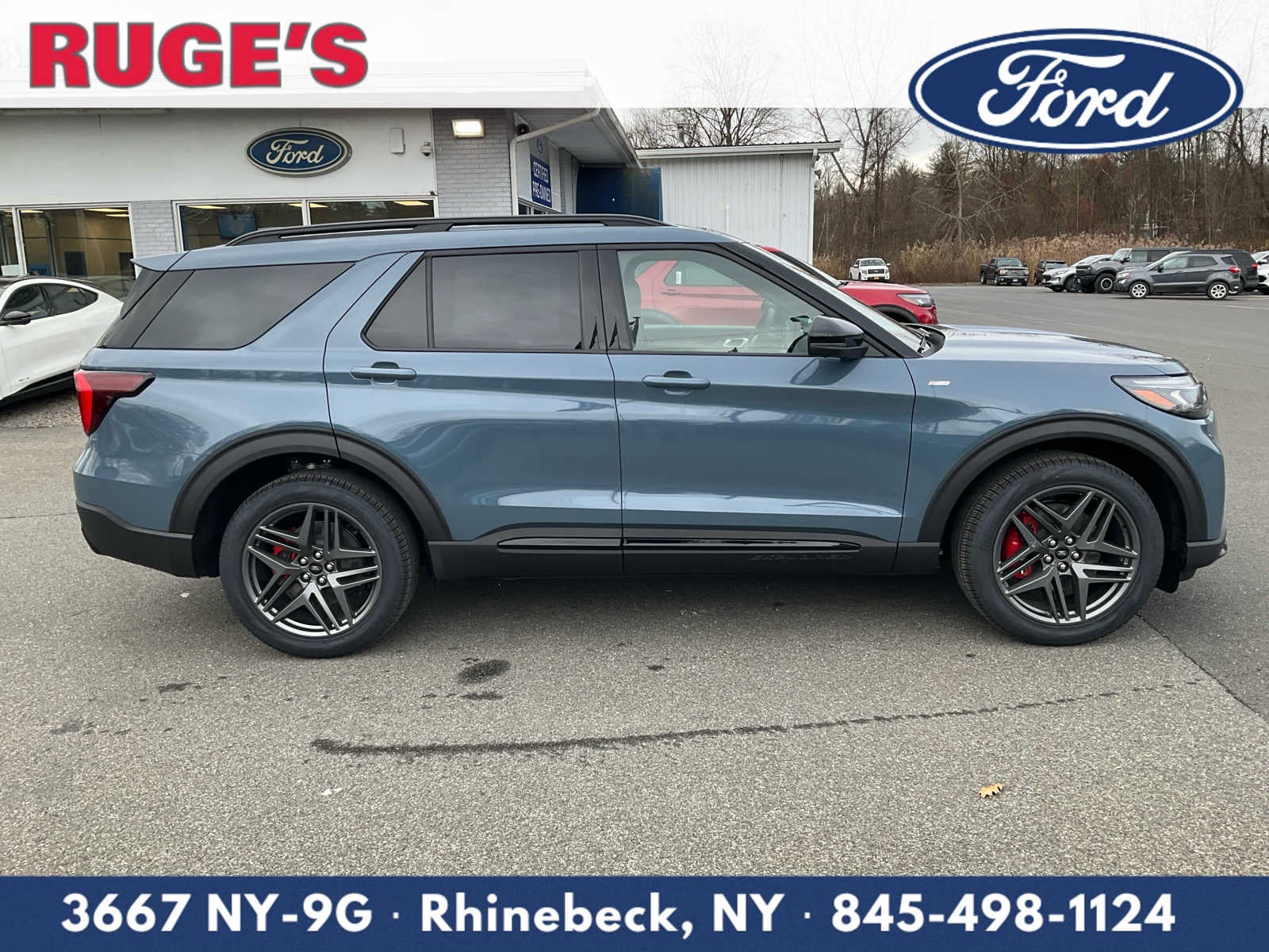 2026 Ford Explorer ST-Line
