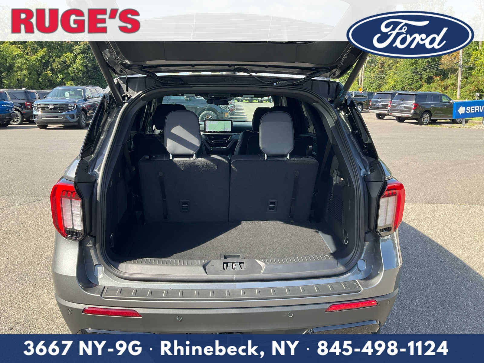 2027 Ford Explorer ST-Line