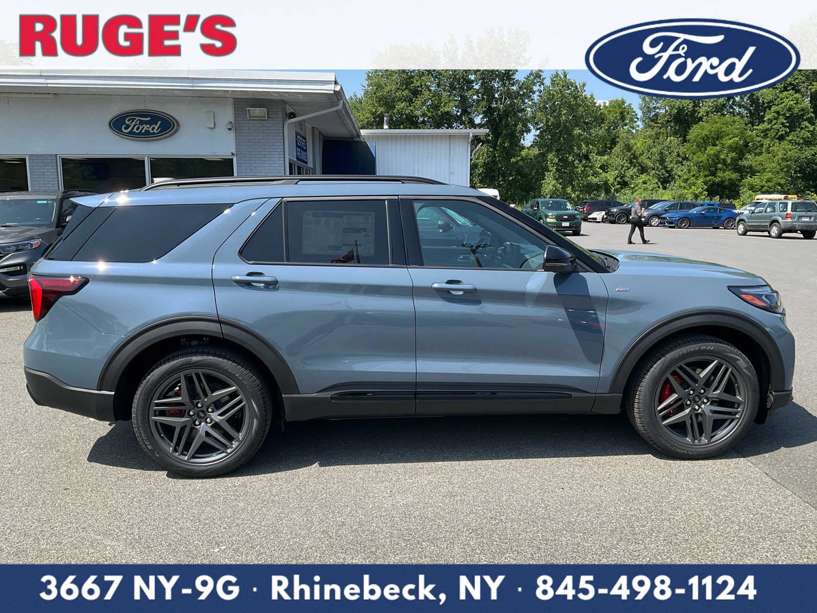 2026 Ford Explorer ST-Line