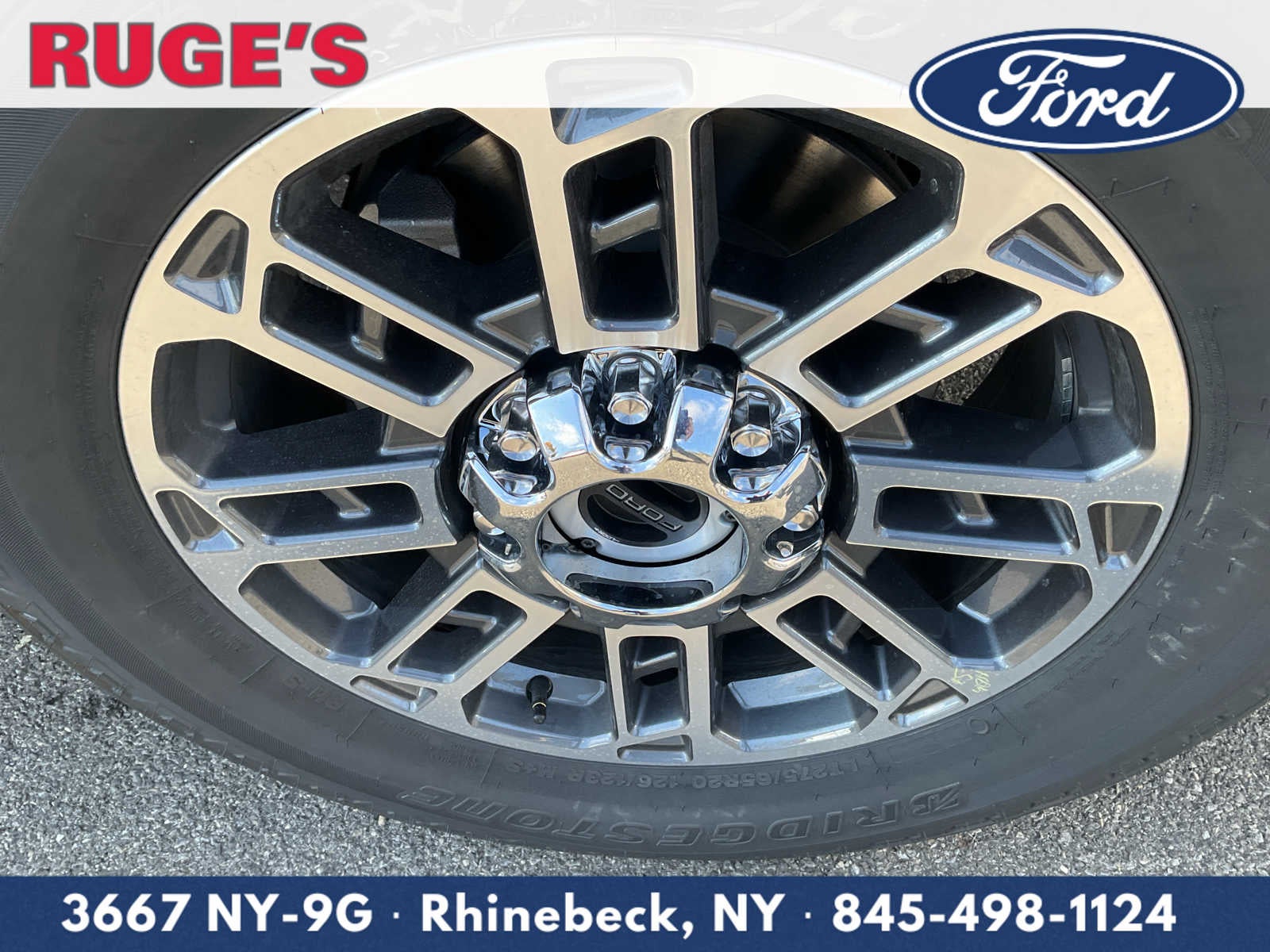 2027 Ford Super Duty F-250 SRW Platinum