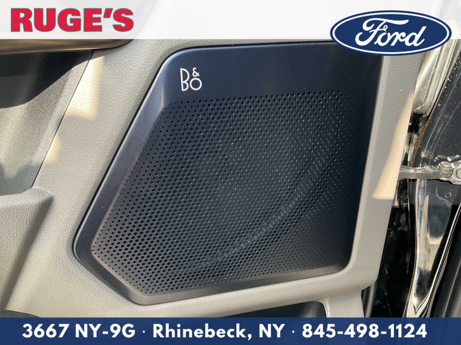 2027 Ford Super Duty F-250 SRW Platinum