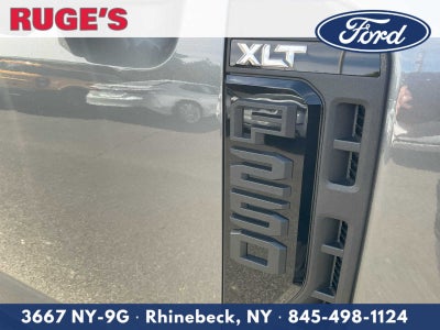 2027 Ford Super Duty F-250 SRW XLT