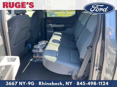 2027 Ford Super Duty F-250 SRW XLT