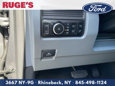 2027 Ford Super Duty F-250 SRW XLT