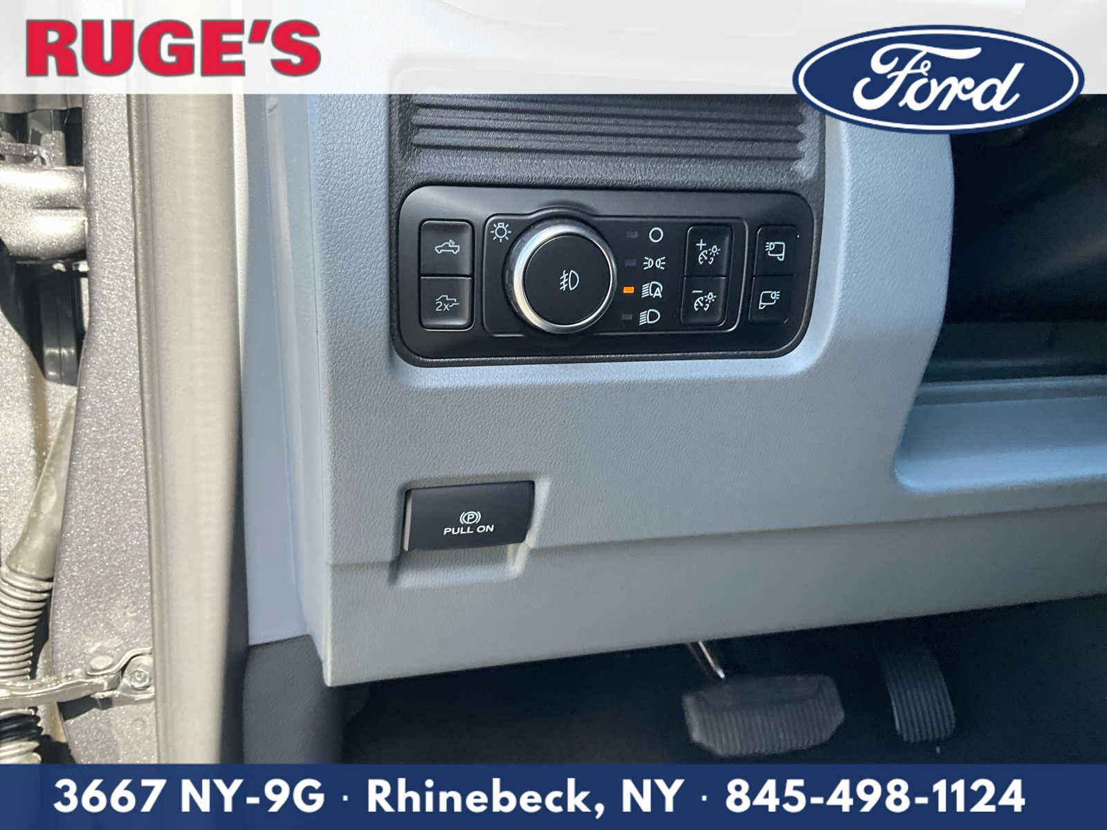2027 Ford Super Duty F-250 SRW XLT
