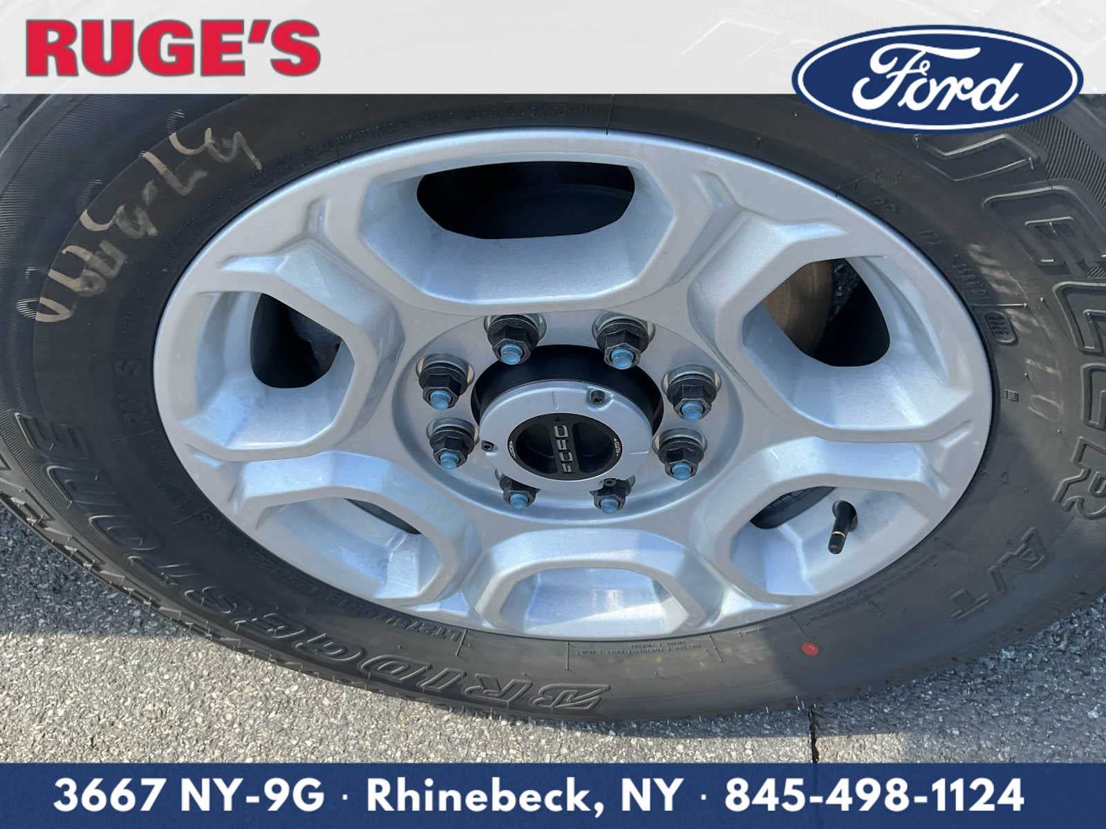 2027 Ford Super Duty F-250 SRW XLT