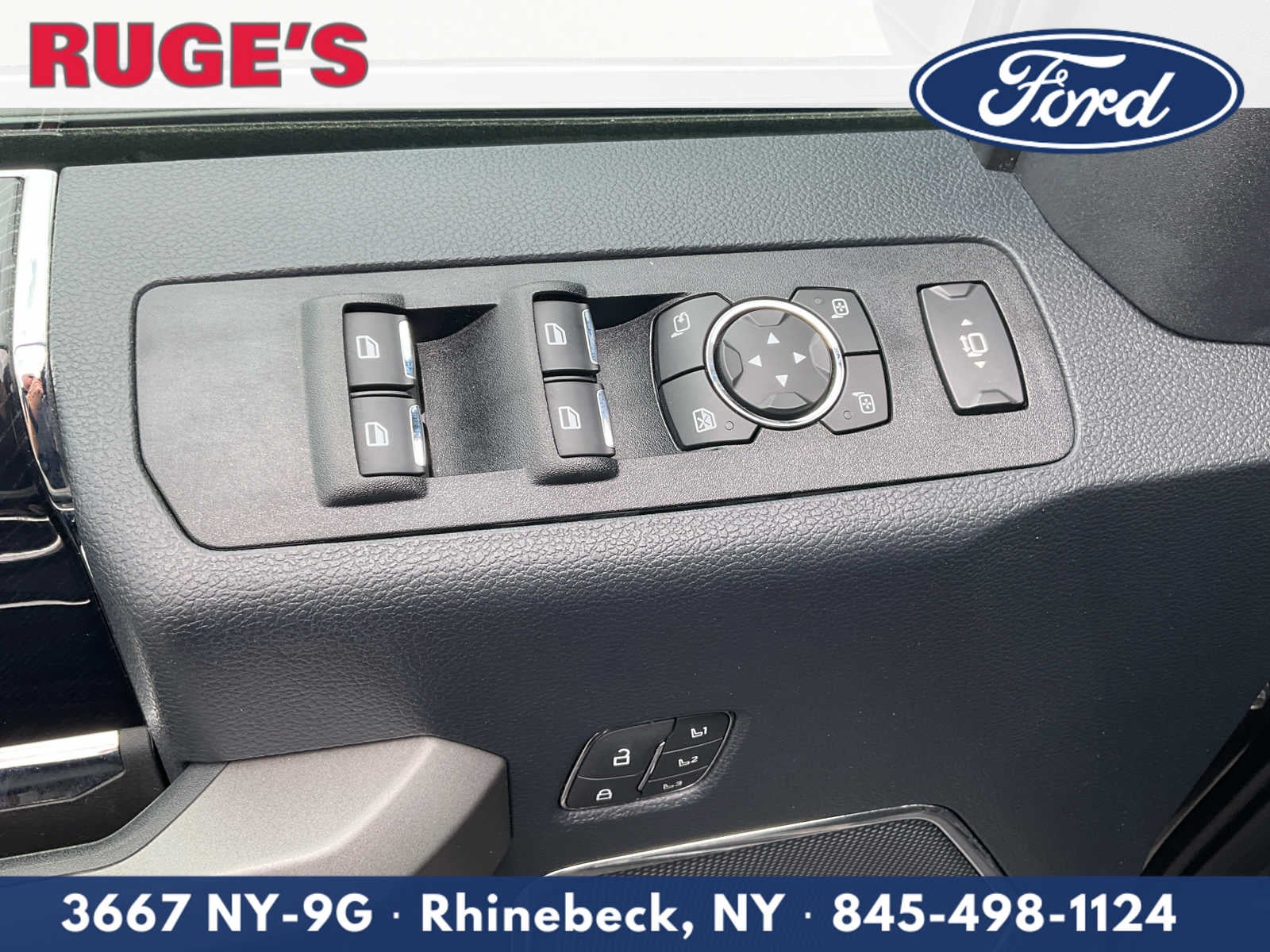 2022 Ford Super Duty F-350 SRW Pickup Platinum