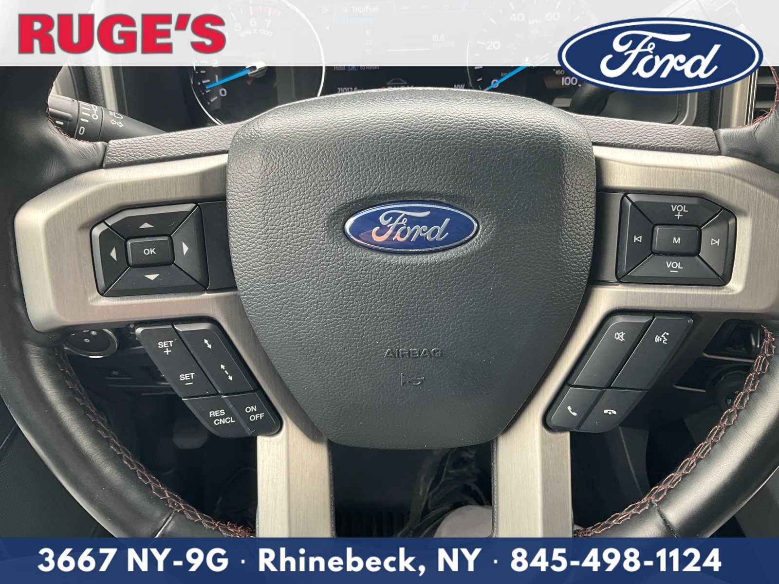 2022 Ford Super Duty F-350 SRW Pickup Platinum