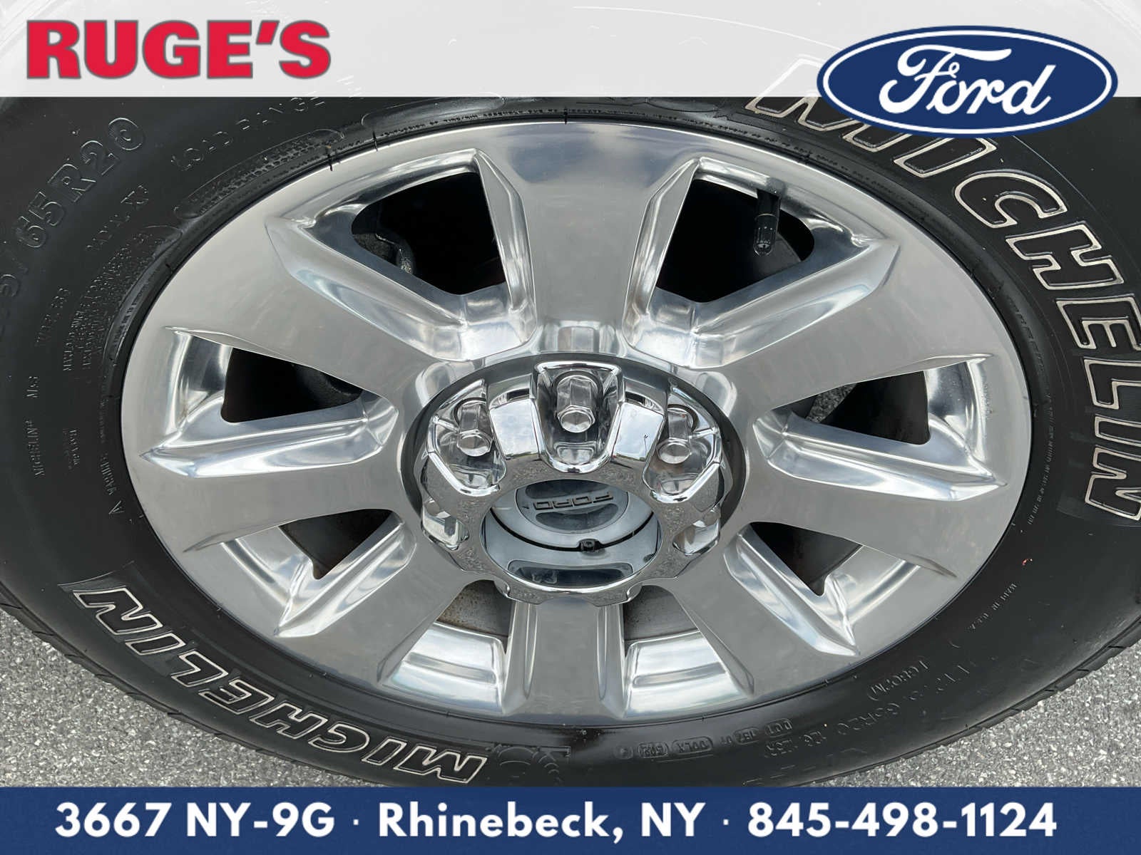 2022 Ford Super Duty F-350 SRW Pickup Platinum