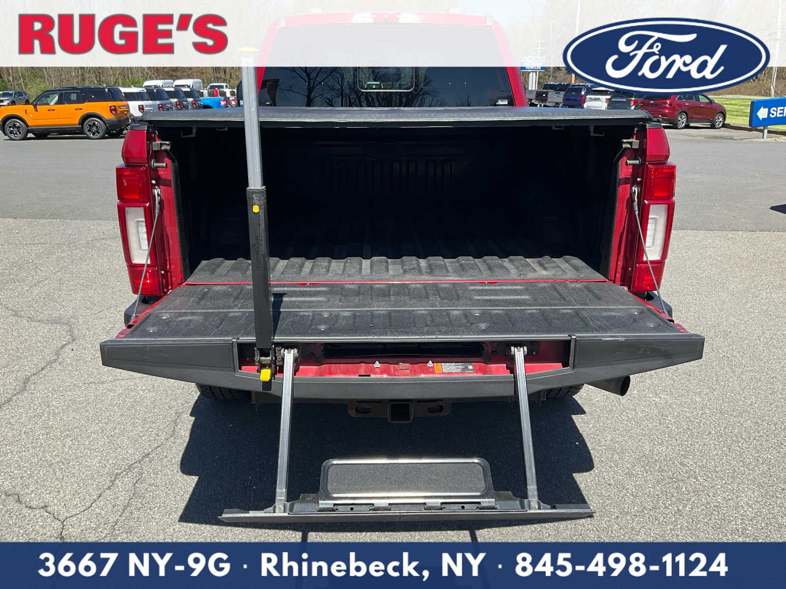 2020 Ford Super Duty F-350 SRW Pickup LARIAT