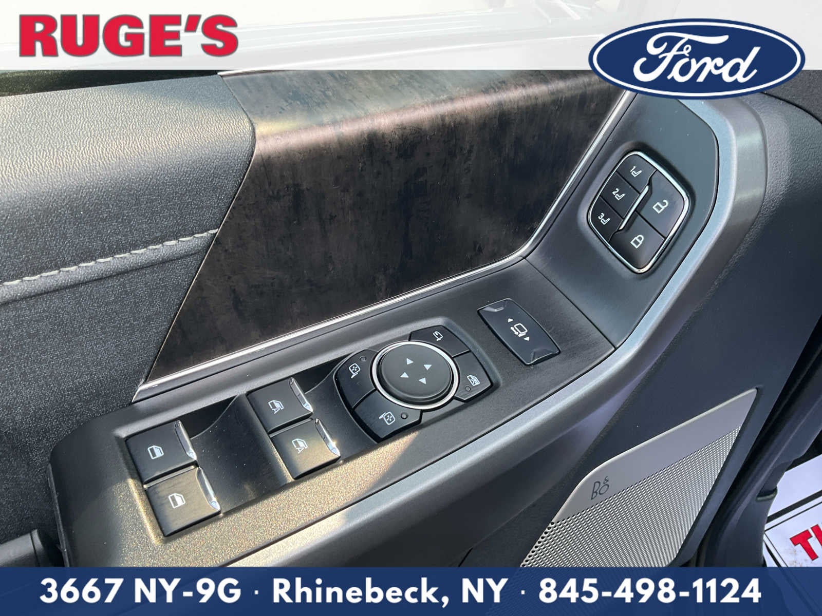 2025 Ford Super Duty F-350 SRW Pickup LARIAT