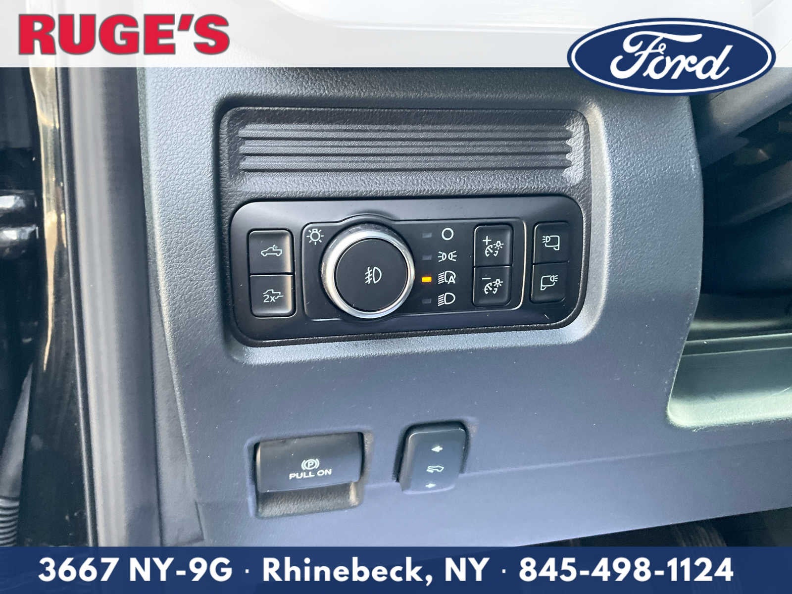 2025 Ford Super Duty F-350 SRW Pickup LARIAT