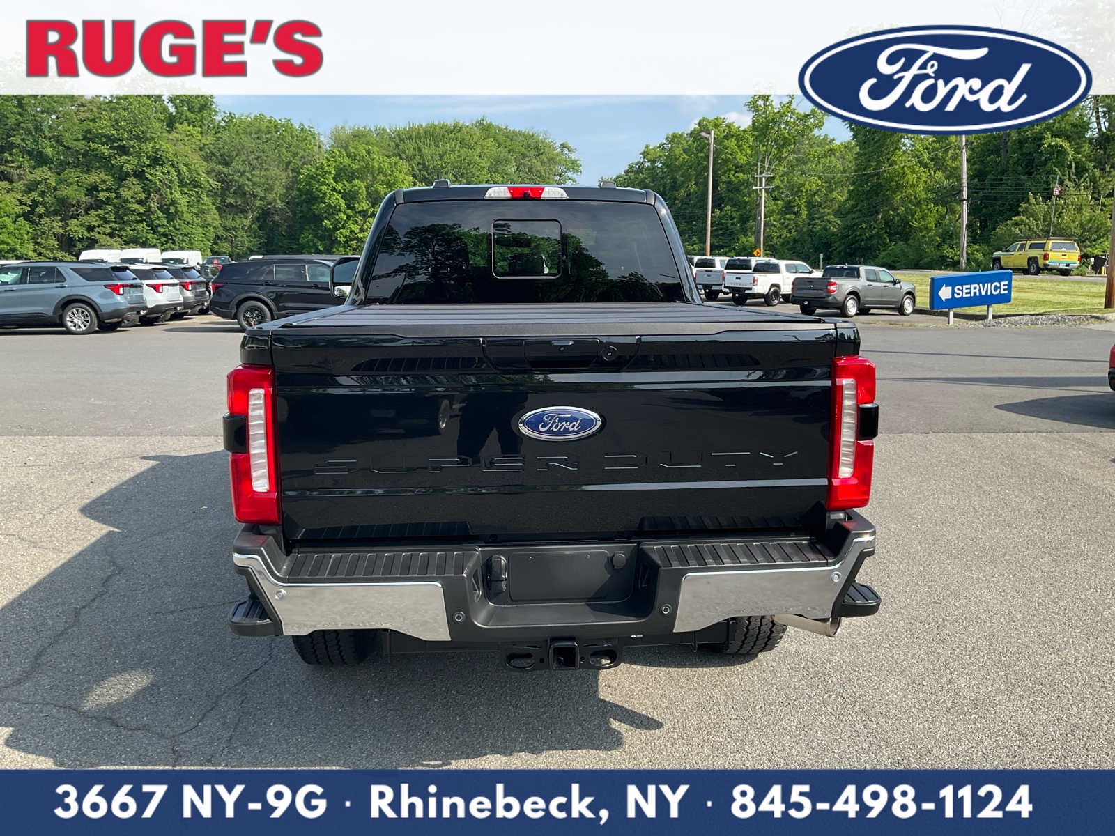 2025 Ford Super Duty F-350 SRW Pickup LARIAT